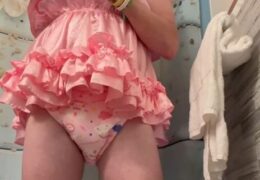 Im the biggest diaper sissy!